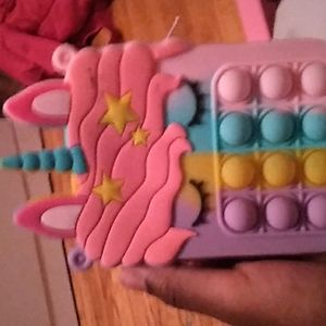 I am selling a pop it purse